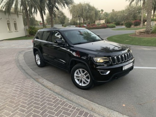 jeep-grand-cherokee-exclusive-edition-price-reduced-big-7