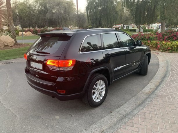 jeep-grand-cherokee-exclusive-edition-price-reduced-big-6