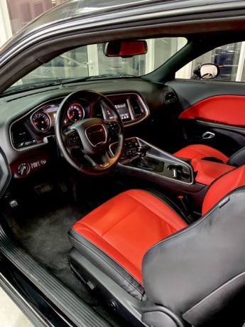dodge-challenger-2018-no-accident-big-4