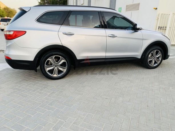 hyundai-santa-fe-grand-2015-gcc-36-eng-v6-very-good-condition-big-2