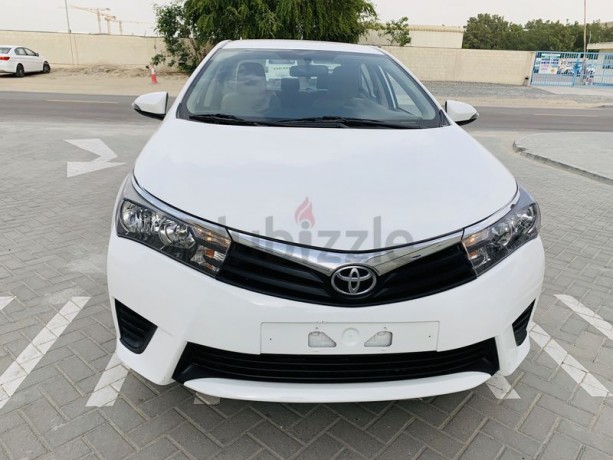 toyota-corolla-2016-gcc-20l-3-keys-big-9