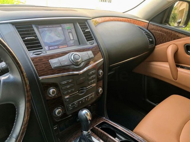 nissan-patrol-platinum-40-full-option-as-good-as-new-big-2