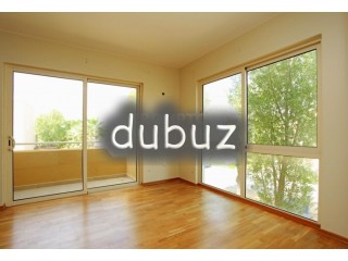 3B Townhouse, Close to Plaza, and Single Row