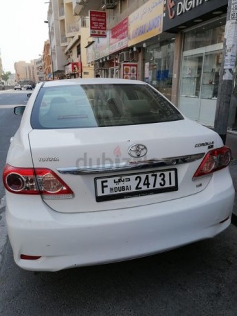 toyota-corolla-2012-model-big-1