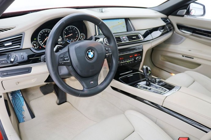 bmw-760li-m-sport-ndividual-2014-gcc-bmw-warranty-service-packagefully-loadedstunning-car-big-13