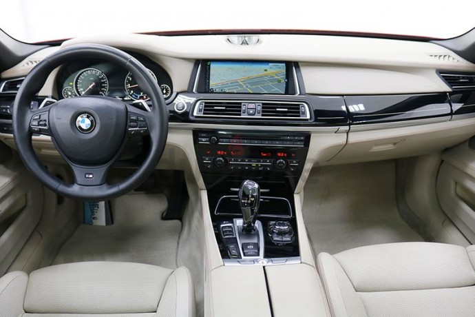 bmw-760li-m-sport-ndividual-2014-gcc-bmw-warranty-service-packagefully-loadedstunning-car-big-11