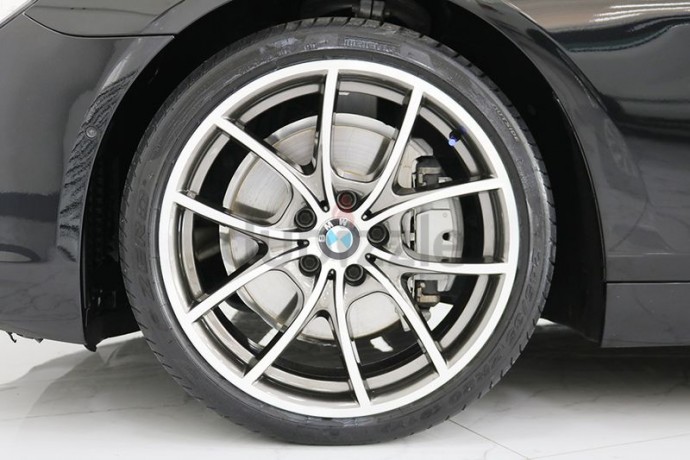 bmw-650i-convertible-2011-gcc-warrantyfshfully-loaded-big-0