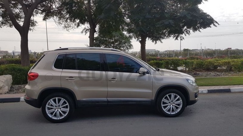 urgent-sale-volkswagen-tiguan-20-tsi-2014-big-11