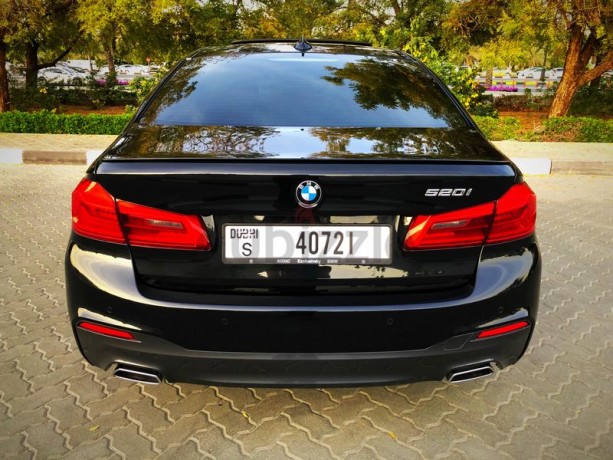 bmw-5-series-520i-m-sport-big-14