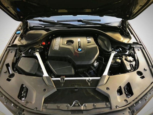 bmw-5-series-520i-m-sport-big-5