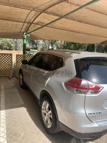 nissan-rouge-us-spec-great-condition-for-39-k-big-3