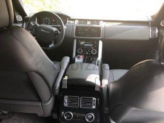 
                            
                            Range Range Vogue P400 V6 super 2020
                            
                        