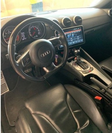 beautiful-audi-tt-2009-32l-v6-big-4