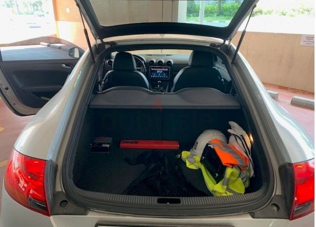 beautiful-audi-tt-2009-32l-v6-big-2