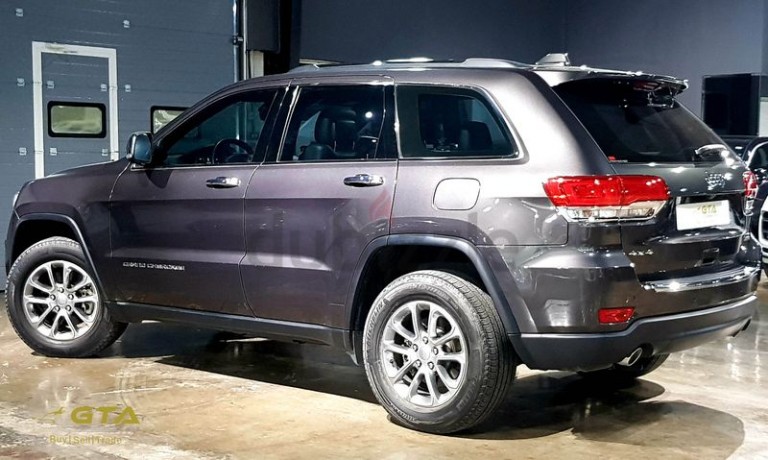 2015-jeep-grand-limited-warranty-full-history-gcc-low-kms-big-6