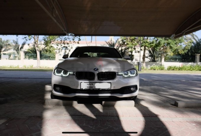 bmw-318i-gcc-full-service-history-with-service-contract-big-8