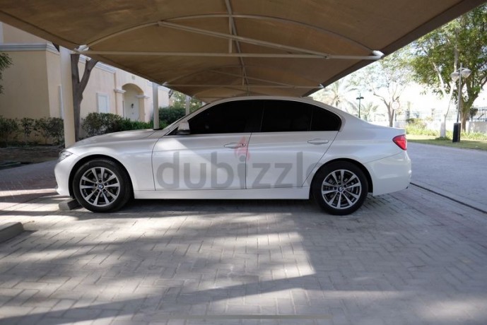 bmw-318i-gcc-full-service-history-with-service-contract-big-1