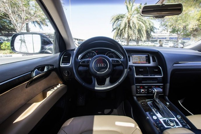 audi-q7-v6-2014-gcc-1130-aedmonthly-1-year-warranty-unlimited-km-big-0
