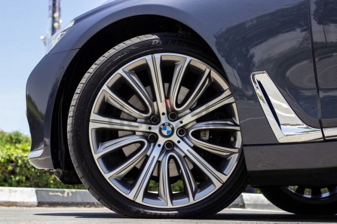 bmw-740li-2016-gcc-2645-aedmonthly-under-dealer-warranty-til-062021-big-0