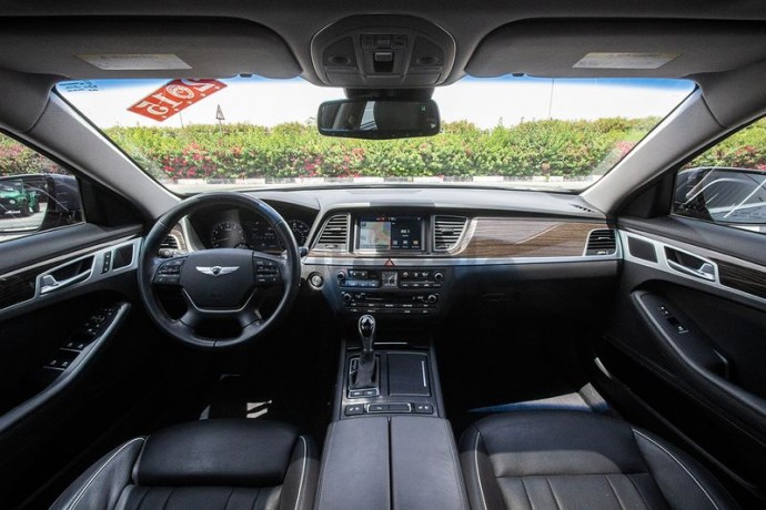 hyundai-genesis-royal-38-2015-assist-and-facility-in-down-payment-960-aedmonthly-big-4