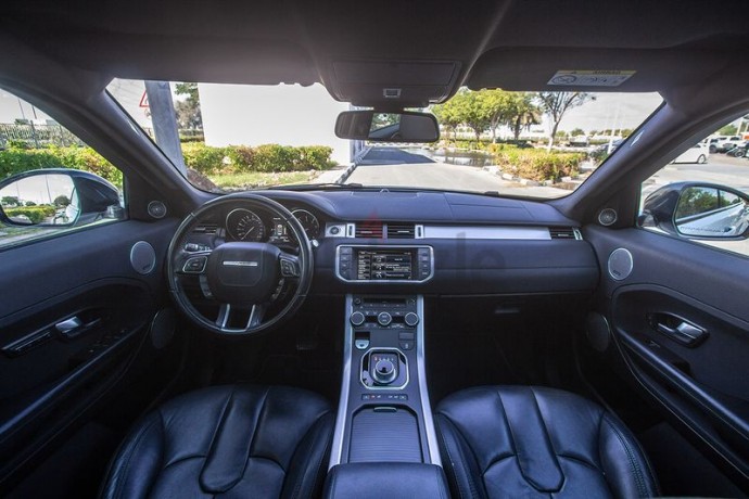 land-rover-evoque-2015-gcc-assist-and-facility-in-down-payment-1745-aedmonthly-1-year-war-big-2