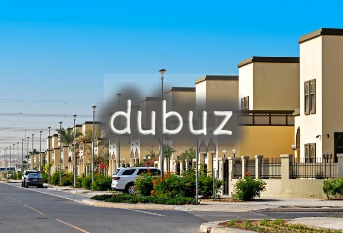 corner-unit-close-to-market-prime-location-big-0