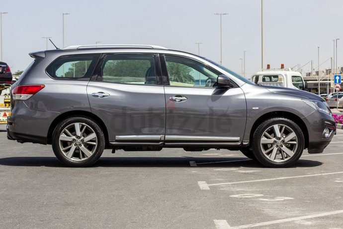 nissan-pathfinder-sv-full-option-2016-1540-aedmonthly-under-dealer-warranty-big-10