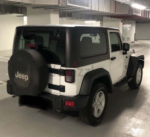 lady-driven-under-warranty-1-year-service-contract-full-service-history-2016-jeep-wrangler-big-7