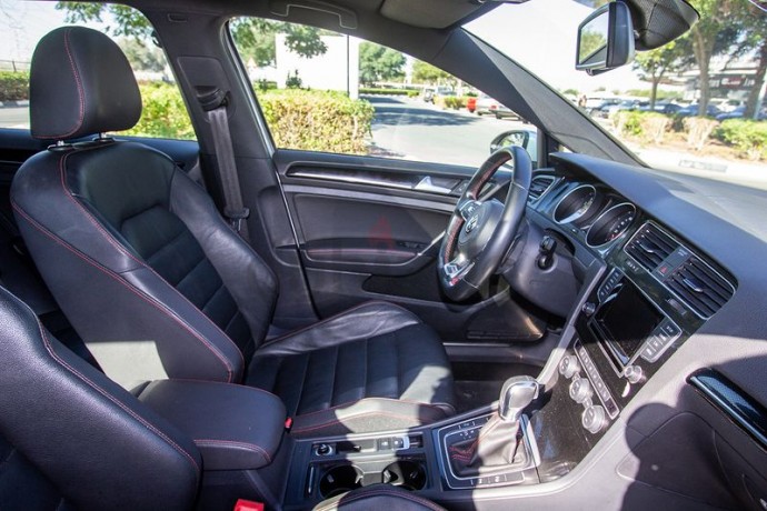 volkswagen-golf-gti-2015-gcc-assist-and-facility-in-down-payment-1-year-warranty-big-6