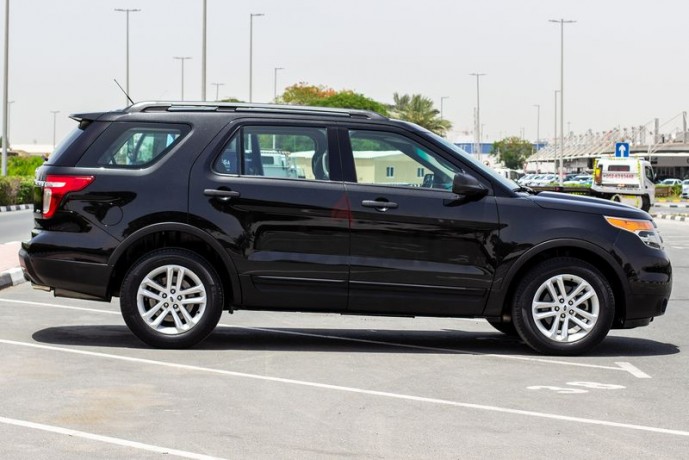 ford-explorer-4wd-2015-gcc-assist-and-facility-in-down-payment-1060-aedmonthly-big-7