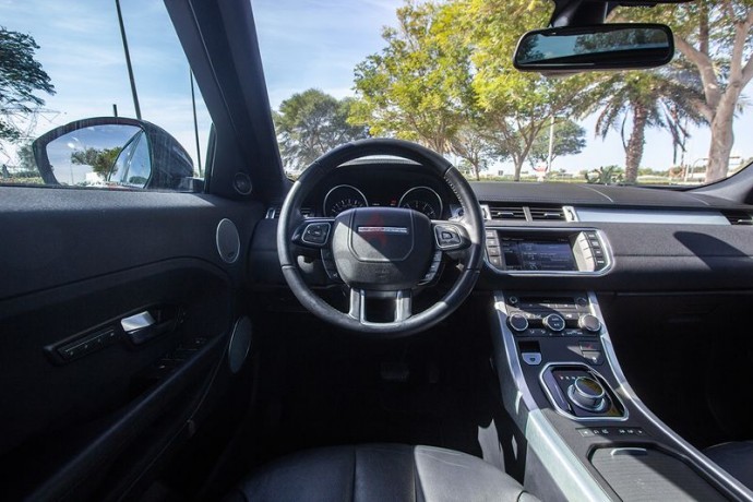 land-rover-evoque-2015-gcc-1940-aedmonthly-1-year-warranty-big-1