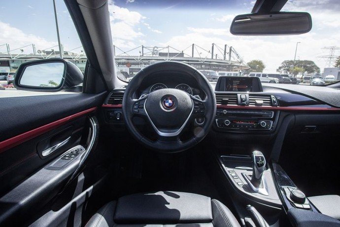 bmw-420i-coupe-2015-gcc-1365-aedmonthly-1-year-warranty-umlimited-km-big-2