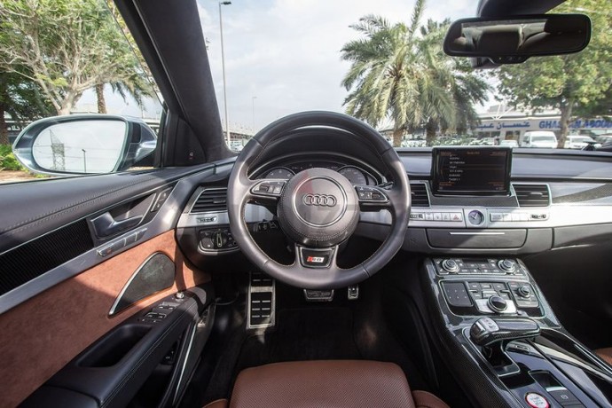 audi-s8-2013-gcc-assist-and-facility-in-down-payment-2295-aedmonthly-1-year-warranty-big-1