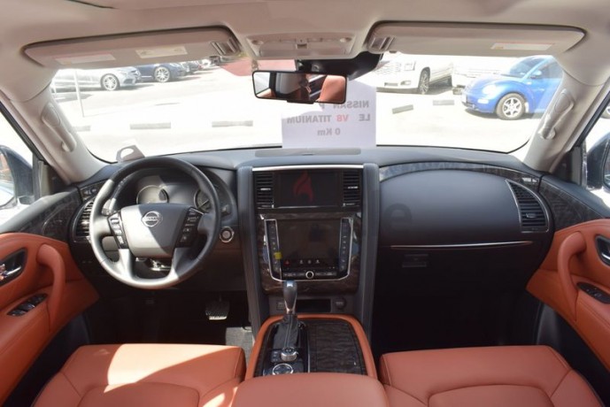 nissan-patrol-v8-titanuim-gcc-3-years-local-delar-warranty-big-14