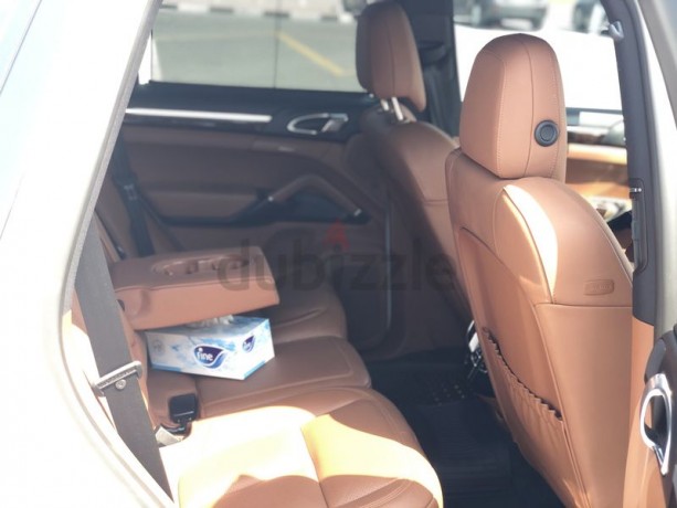 porsche-cayenne-s-platinum-edition-2017-gcc-under-warranty-2020-big-6