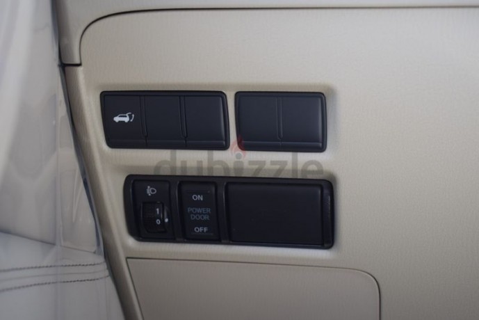 nissan-patrol-v6-se-t2-gcc-3-years-local-delar-warranty-big-18