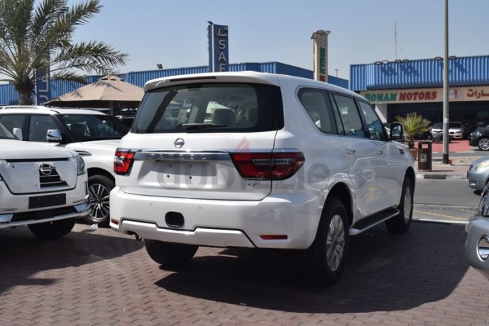 nissan-patrol-v6-se-t2-gcc-3-years-local-delar-warranty-big-1