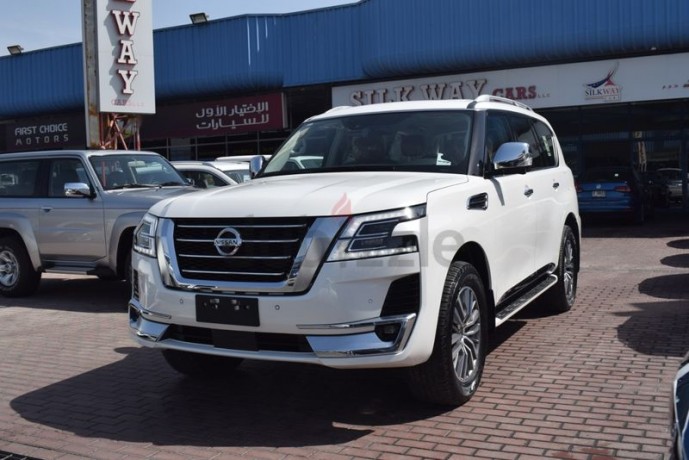 nissan-patrol-v6-platinum-gcc-3-years-local-delar-warranty-big-17