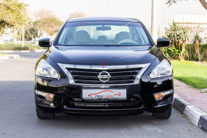 nissan-altima-25-original-paint-2016-gcc-775-aedmonthly-1-year-warranty-unlimited-km-big-8