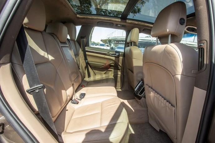 porsche-cayenne-s-2011-gcc-assist-and-facility-in-down-payment-2545-aedmonthly-big-5