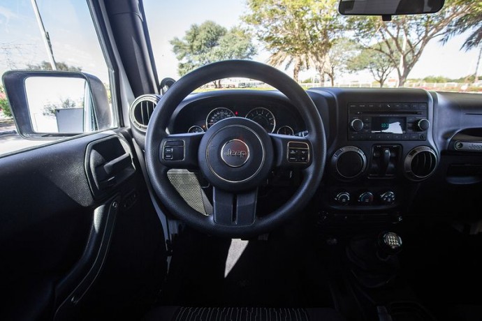 jeep-wrangler-sport-2011-gcc-assist-and-facility-in-down-payment-3365-aedmonthly-big-2