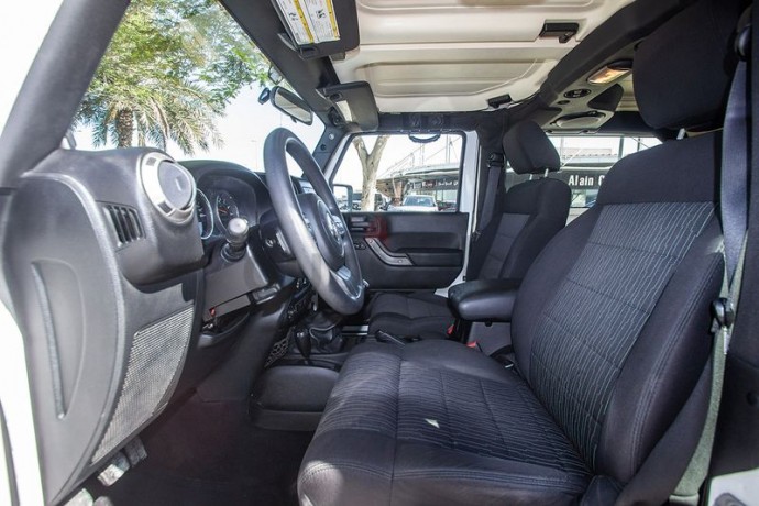 jeep-wrangler-sport-2011-gcc-assist-and-facility-in-down-payment-3365-aedmonthly-big-1