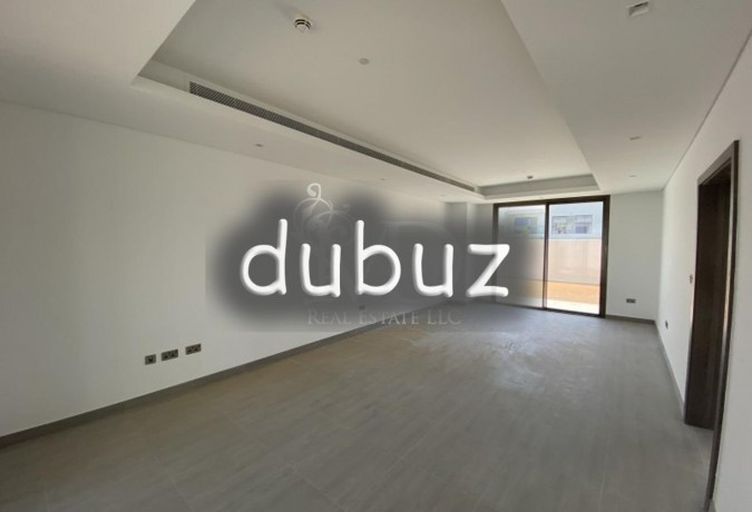 four-beds-modern-designed-large-terrace-big-6