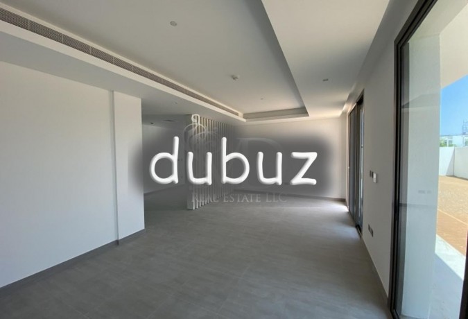 four-beds-modern-designed-large-terrace-big-5
