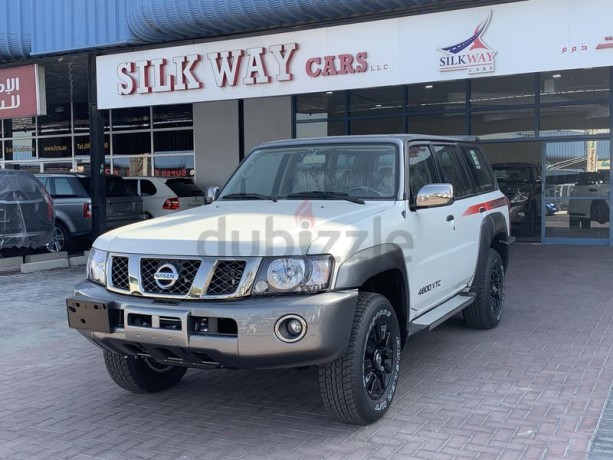 nissan-patrol-super-safari-at-gcc-alrostomani-big-7
