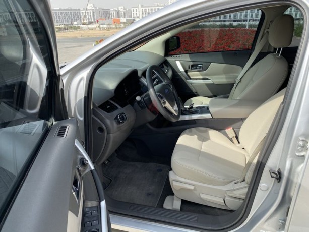 ford-edge-accident-free-original-paint-perfect-condition-low-km-2-original-key-big-5