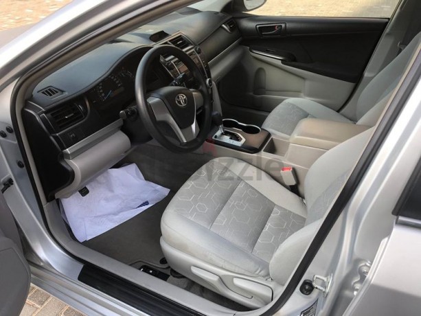 2013-toyota-camry-big-8