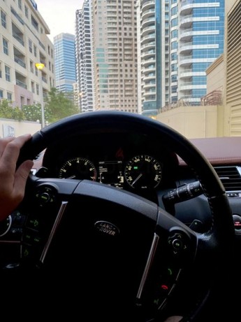 range-rover-sport-2012-50l-hse-top-gcc-full-options-big-11