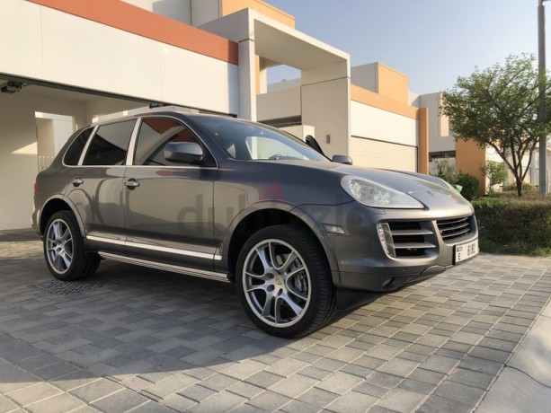 porsche-cayenne-s-big-12
