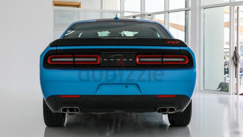 model-2018-v6-305-hp-20-alloy-wheels-h304853-big-9